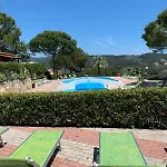 Villino Garden & Pool Camping