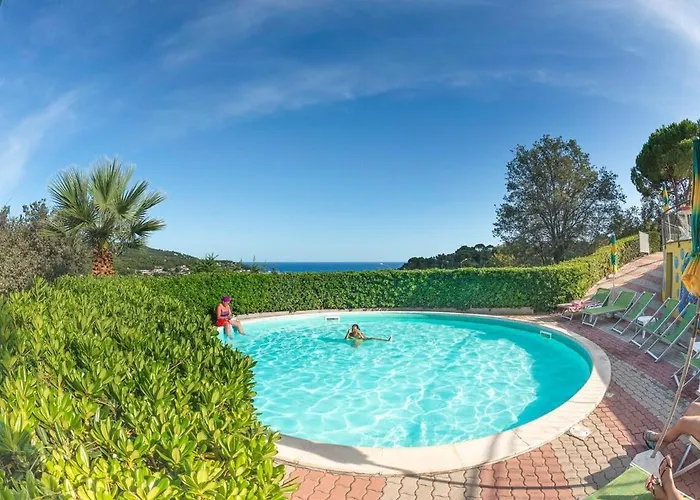 Кемпинг Villino Garden & Pool *