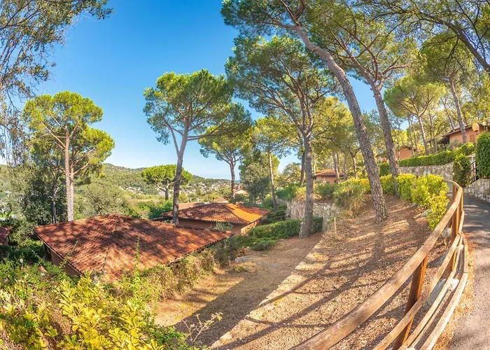 Villino Garden&pool Marina dʼAndora